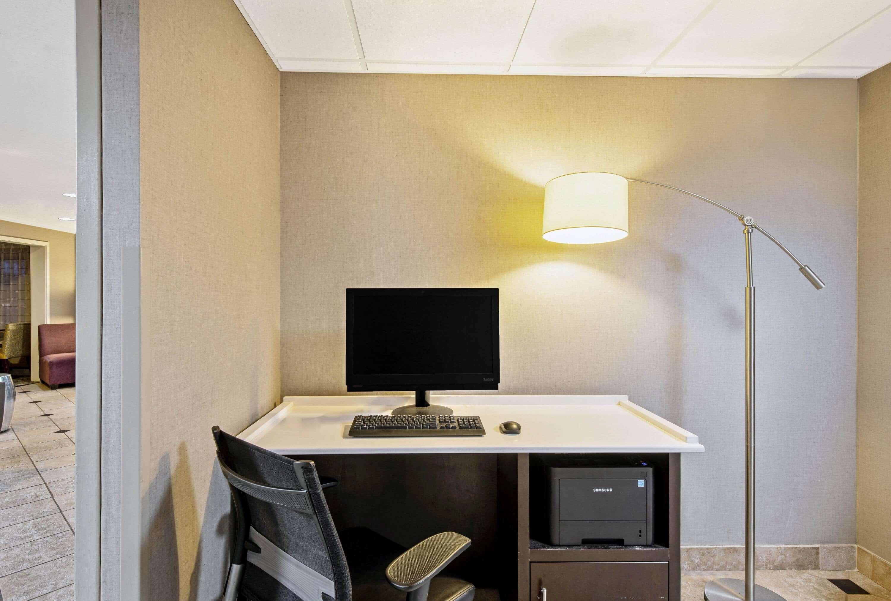 La Quinta By Wyndham Harrisburg Airport Hershey Bagian luar foto