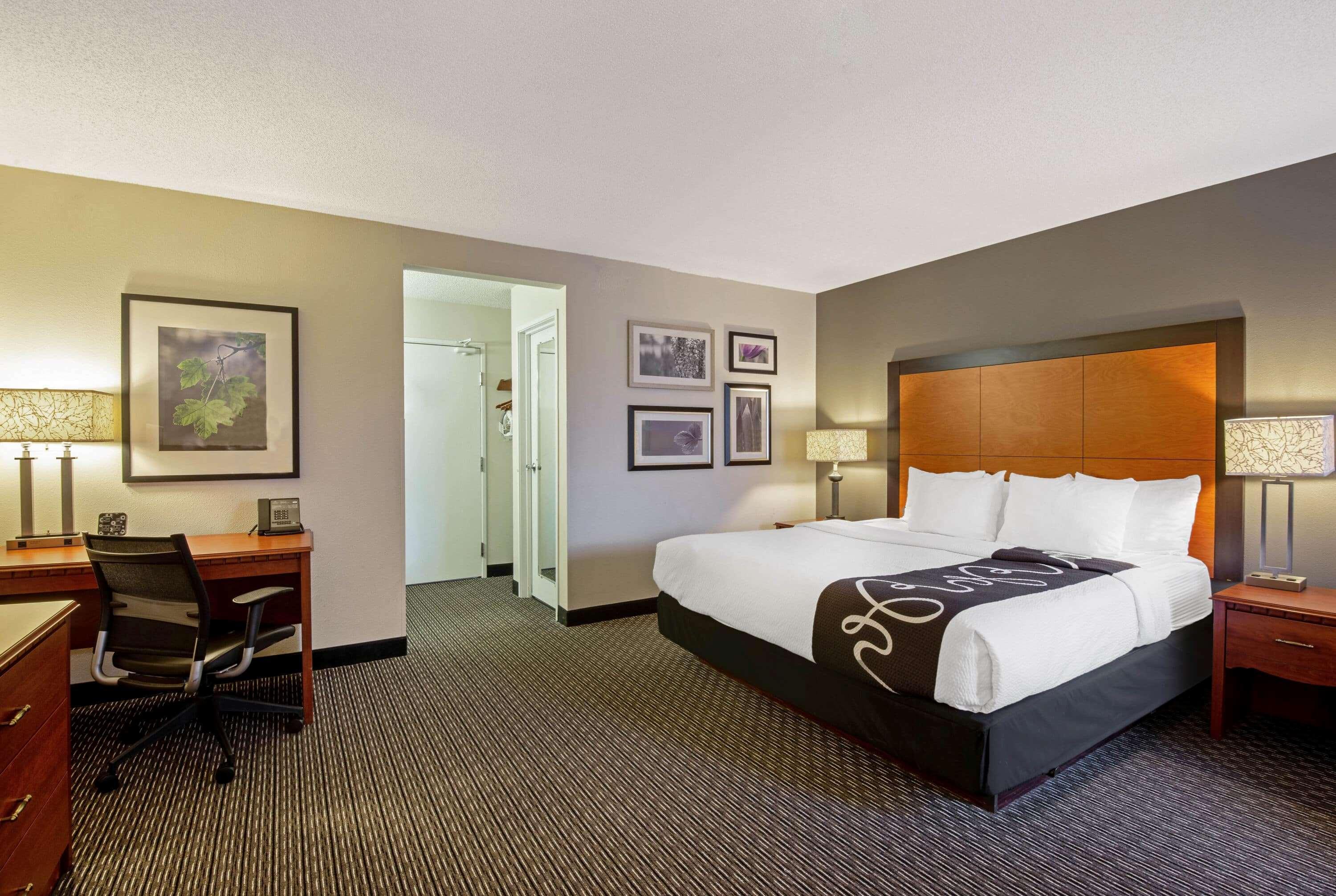 La Quinta By Wyndham Harrisburg Airport Hershey Bagian luar foto