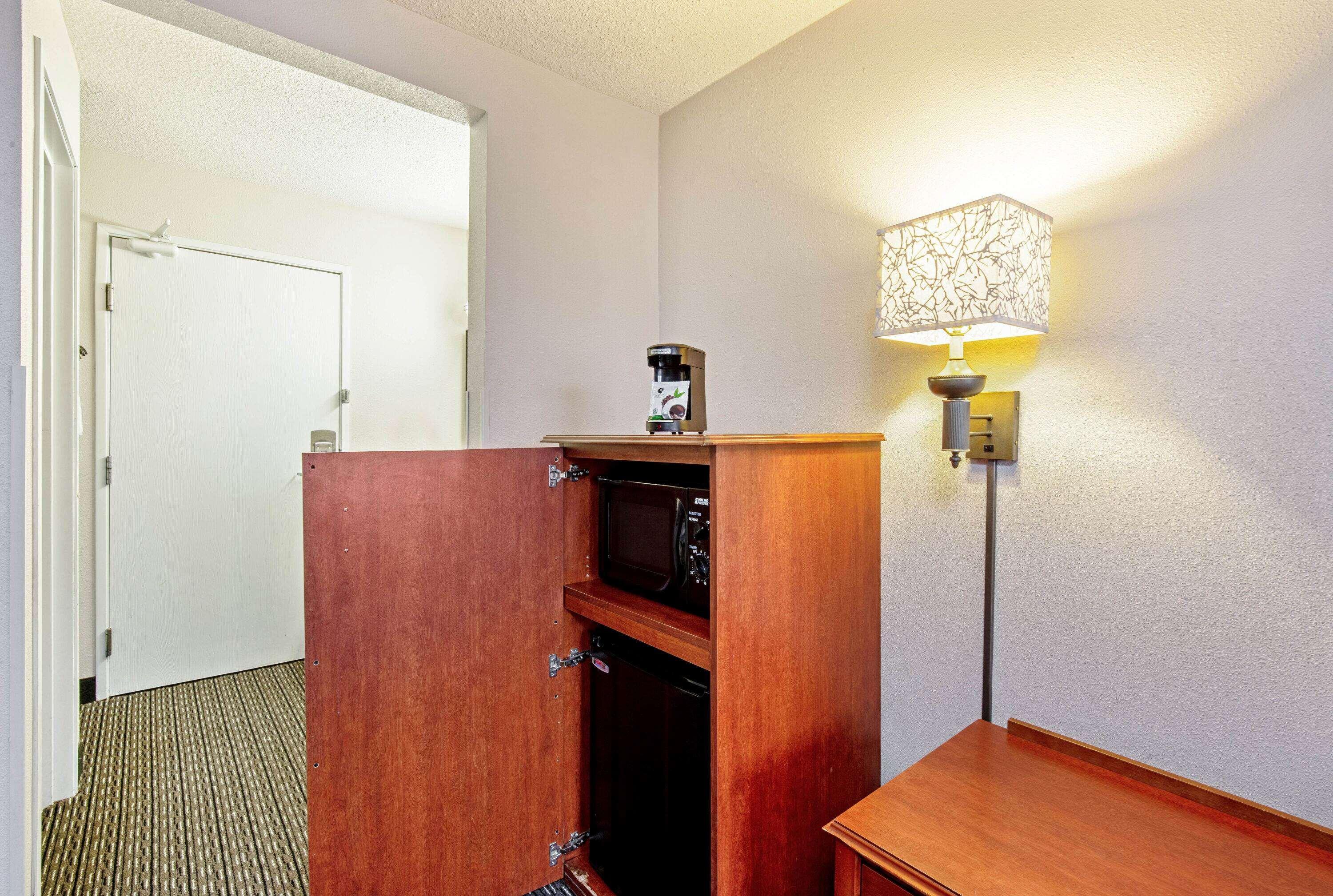La Quinta By Wyndham Harrisburg Airport Hershey Bagian luar foto